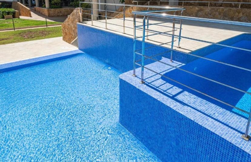 Oasis Cala Alta New Apartment 120Qm Free Parking, Pool, 2 Bath, 3Bdr, Wi-Fi, Air-Condit Benidorm Luaran gambar