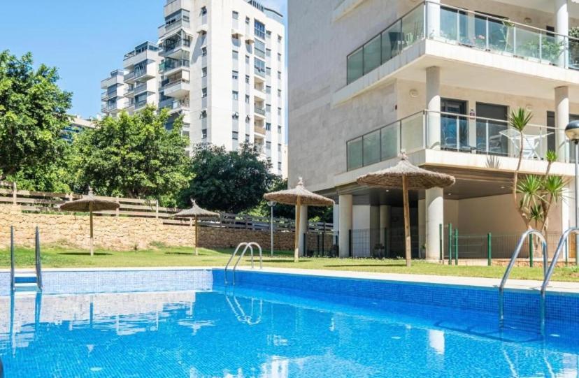 Oasis Cala Alta New Apartment 120Qm Free Parking, Pool, 2 Bath, 3Bdr, Wi-Fi, Air-Condit Benidorm Luaran gambar