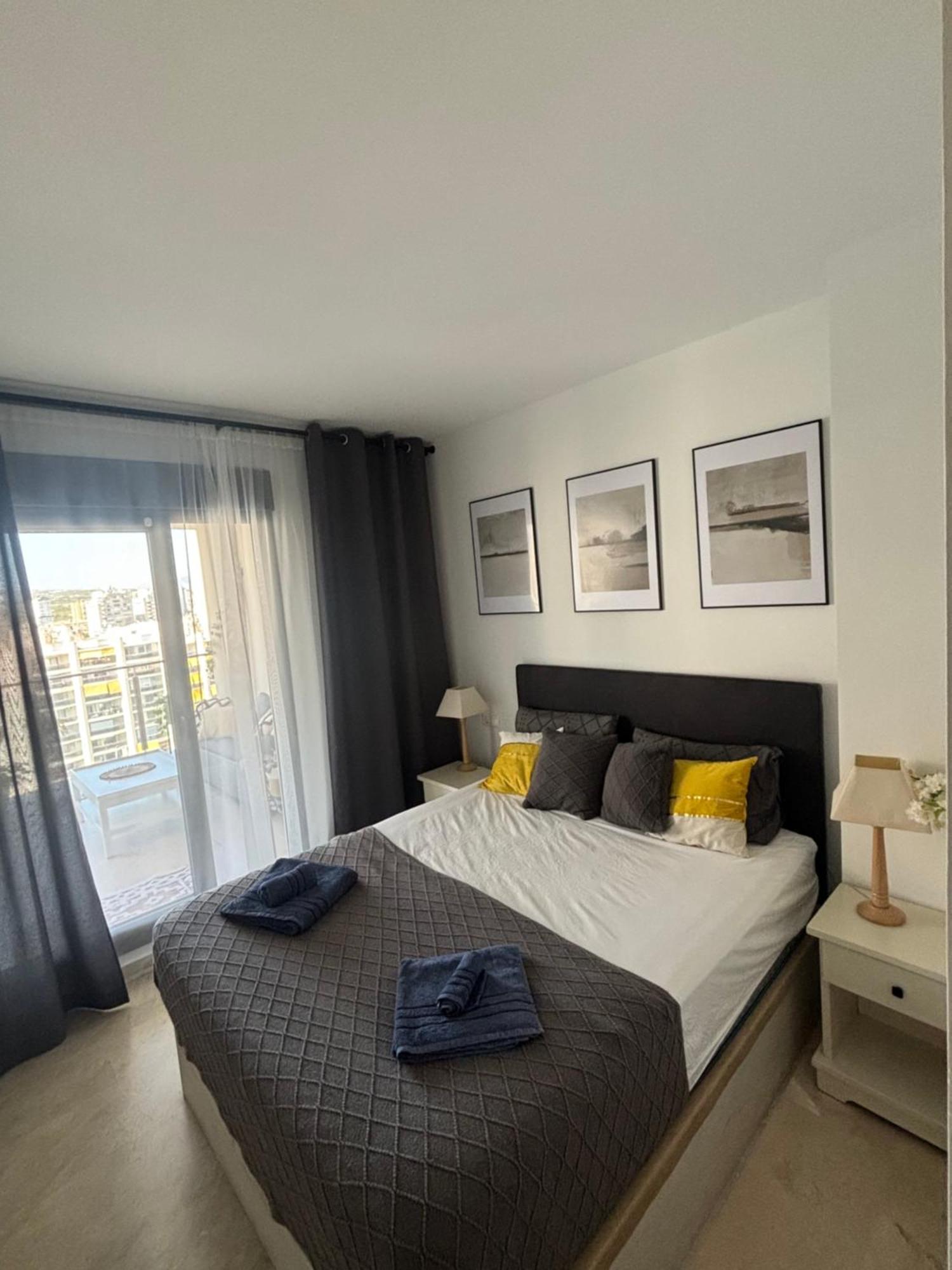 Oasis Cala Alta New Apartment 120Qm Free Parking, Pool, 2 Bath, 3Bdr, Wi-Fi, Air-Condit Benidorm Luaran gambar