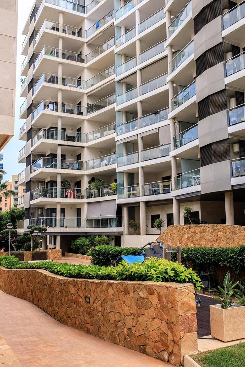 Oasis Cala Alta New Apartment 120Qm Free Parking, Pool, 2 Bath, 3Bdr, Wi-Fi, Air-Condit Benidorm Luaran gambar