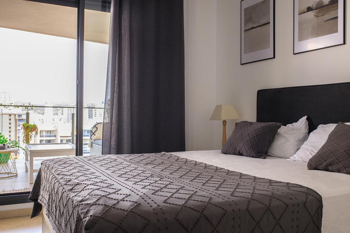 Oasis Cala Alta New Apartment 120Qm Free Parking, Pool, 2 Bath, 3Bdr, Wi-Fi, Air-Condit Benidorm Luaran gambar